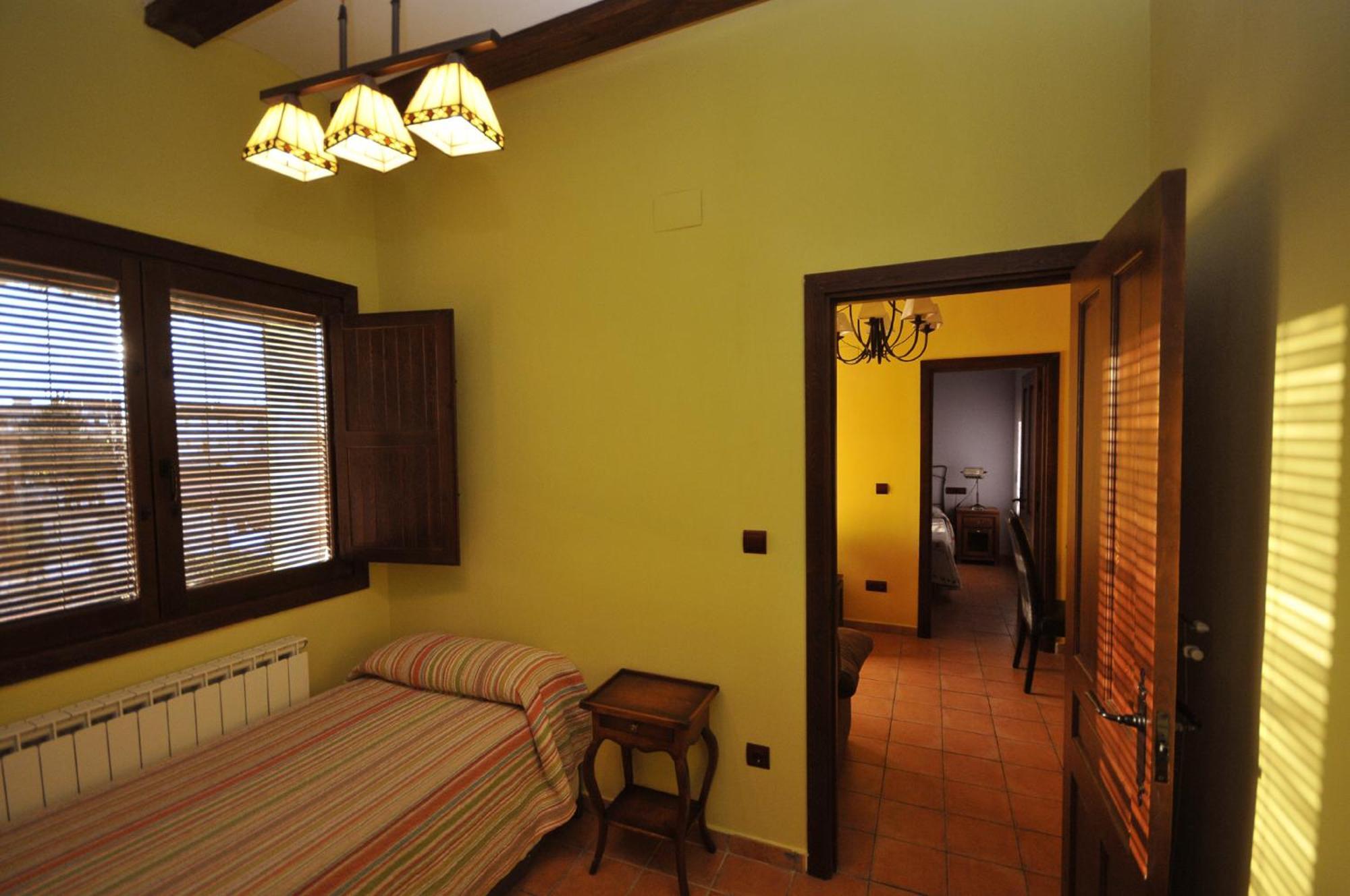 Apartamentos El Canonigo De テルエル エクステリア 写真